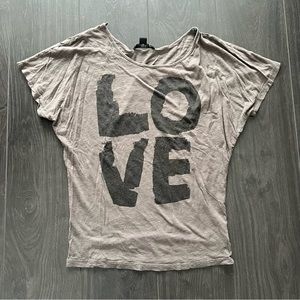 Forever21 - LOVE t-shirt